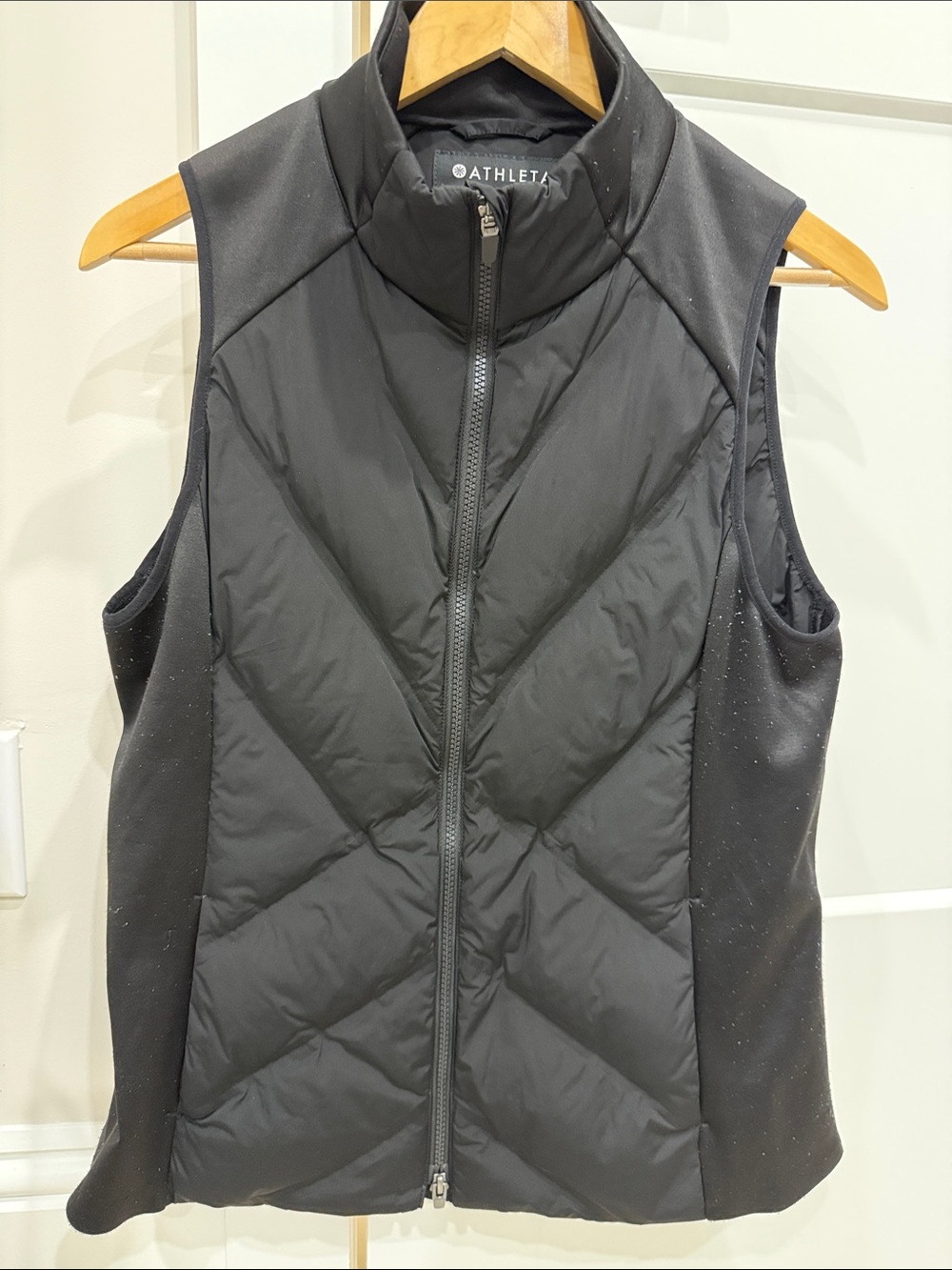 Athleta Black Quilted Insulated Vest with Stretch Sides